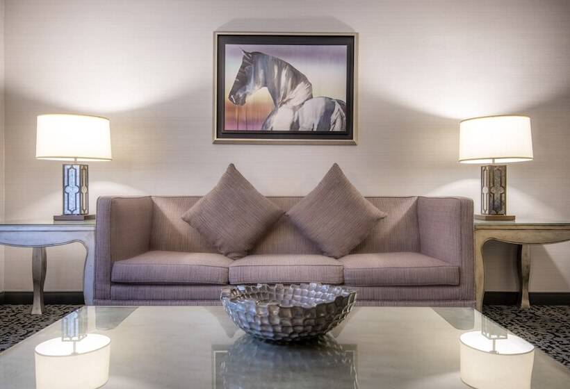 جناح, Anaheim Majestic Garden