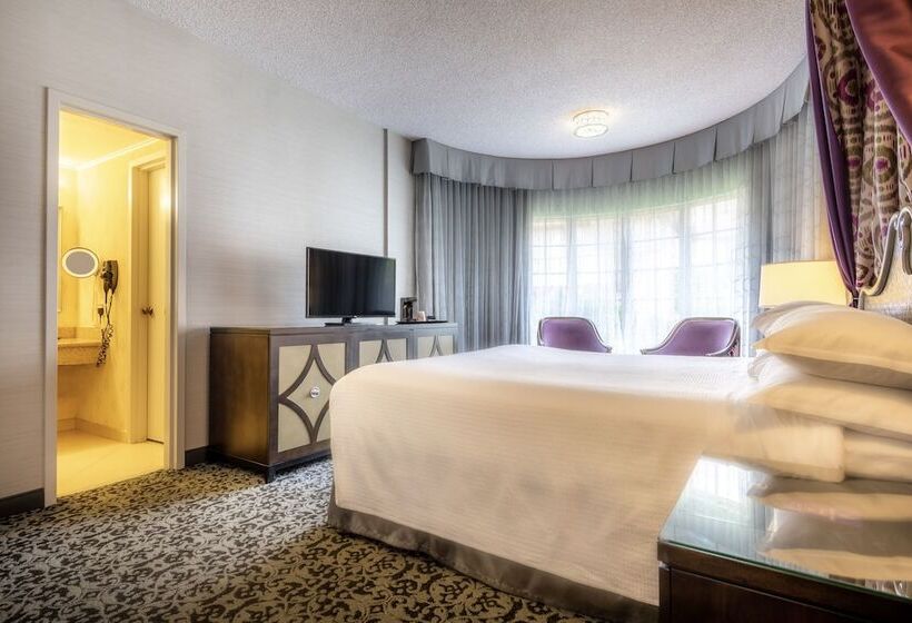 جناح, Anaheim Majestic Garden