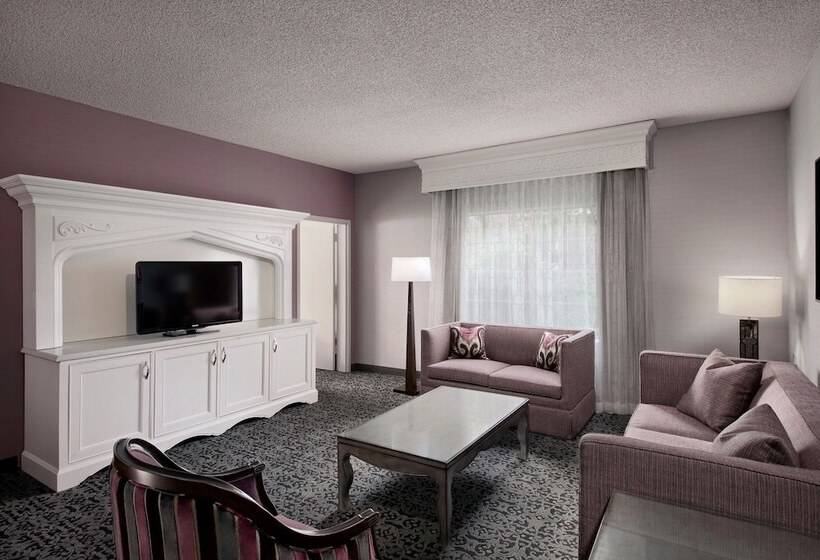 جناح, Anaheim Majestic Garden