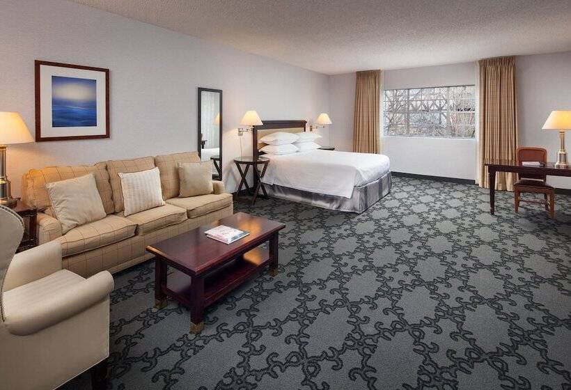 جناح جونيور سرير كينج, Anaheim Majestic Garden