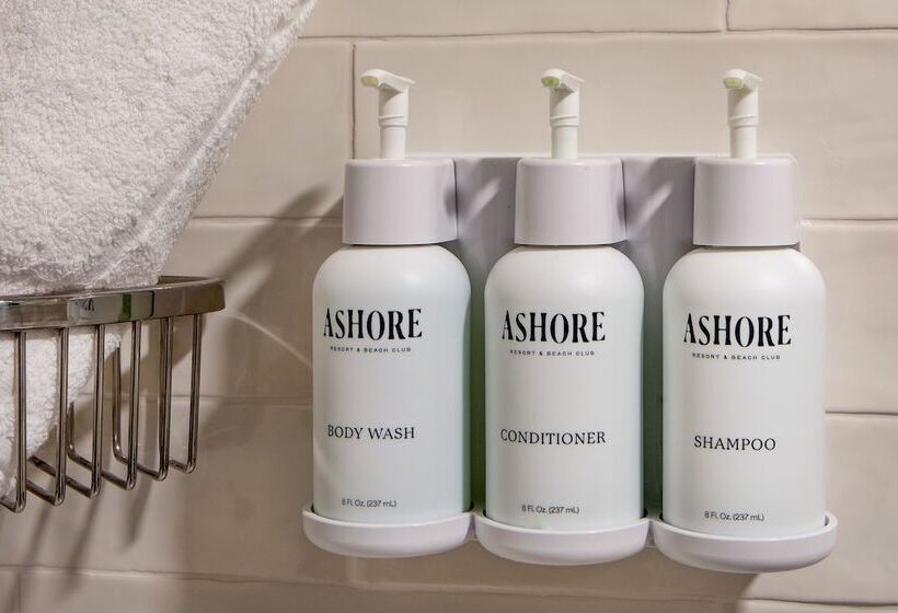 带海景的高级套房, Ashore Resort & Beach Club