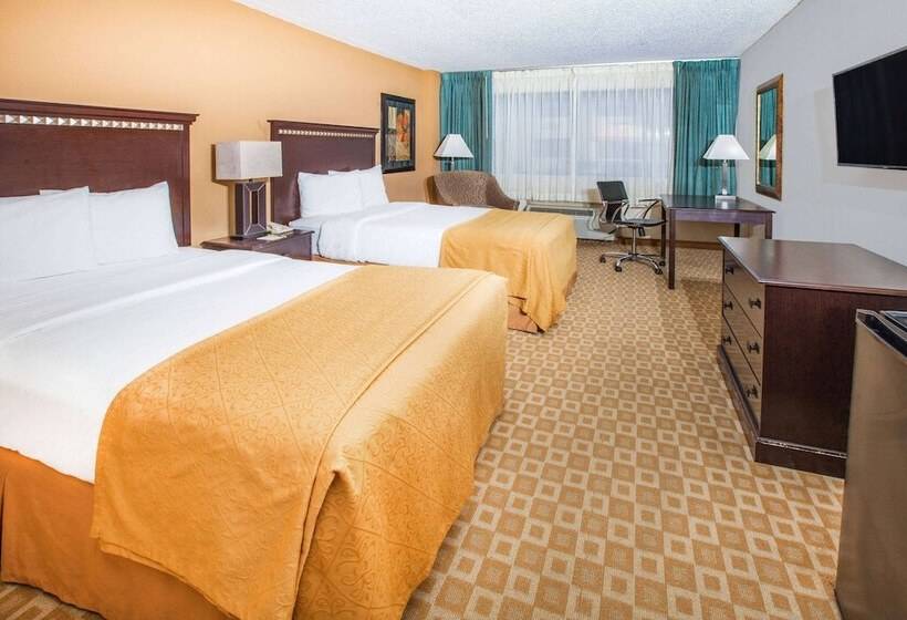 Номер Стандарт 2 Двуспальные Кровати, Days Inn By Wyndham Sherman