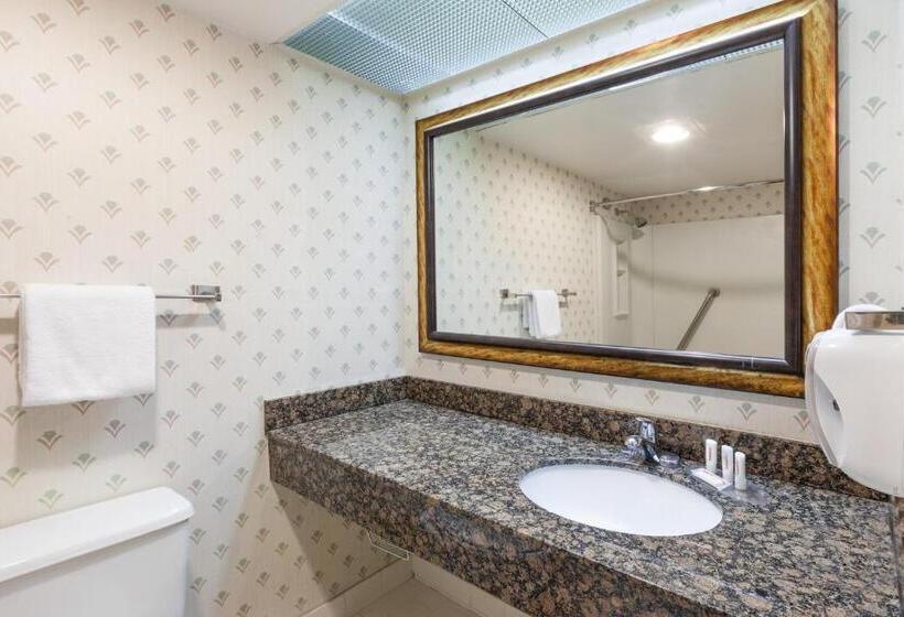 스탠다드 룸 더블 침대 2개, Days Inn By Wyndham Sherman