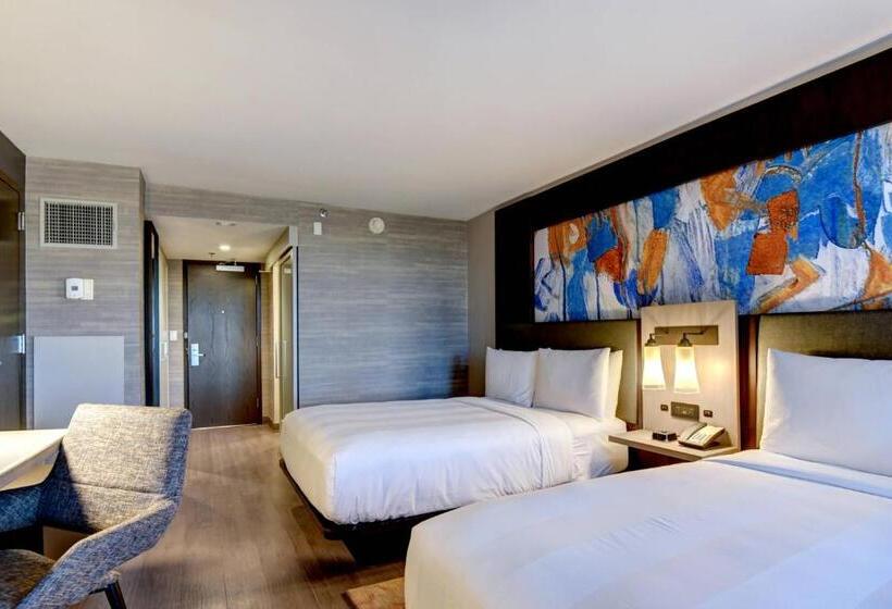 غرفة قياسية لذوى الاحتياجات الخاصة, Tulsa Marriott Southern Hills