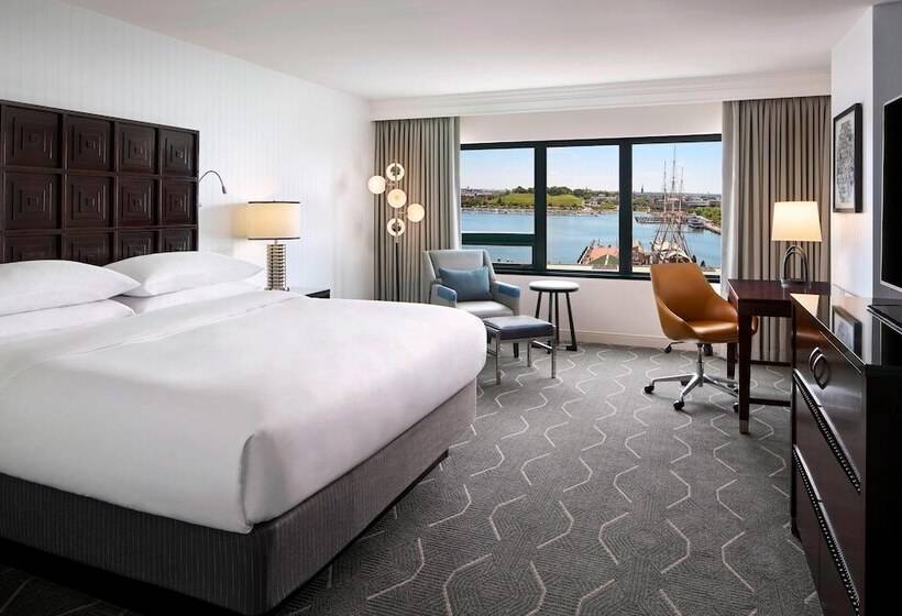 クラブルーム, Renaissance Baltimore Harborplace