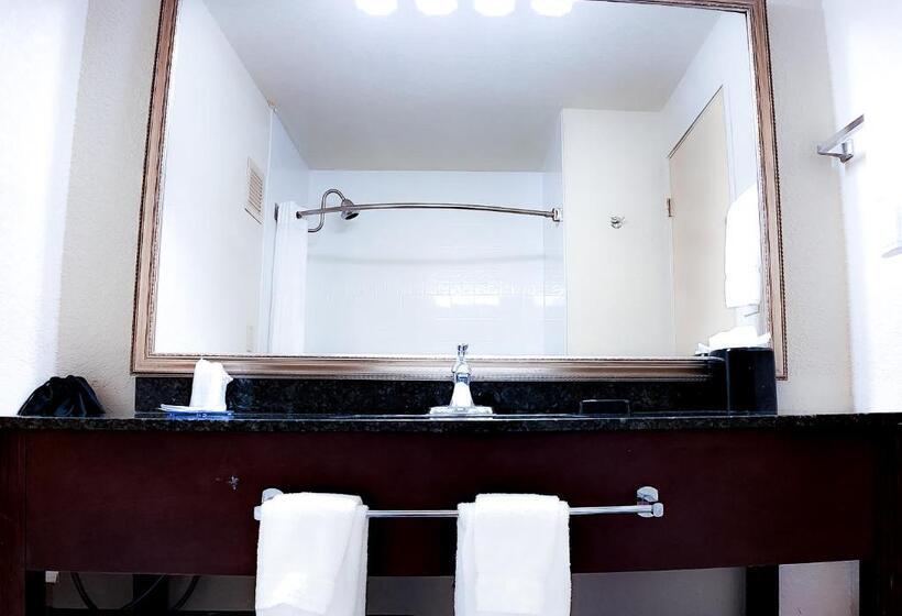 דירת חדר, Seville Plaza Hotel, Trademark Collection By Wyndham