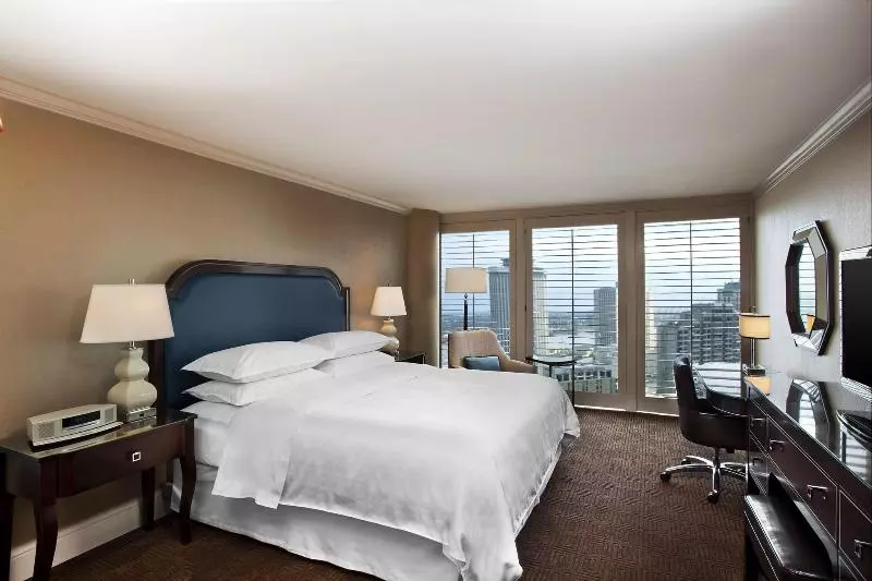 デラックスルーム, Sheraton New Orleans