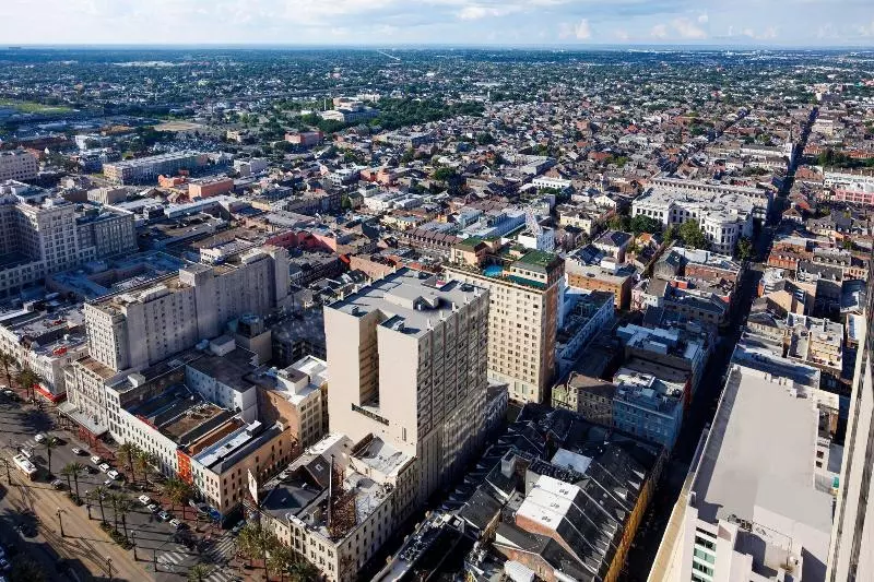 デラックスルーム, Sheraton New Orleans