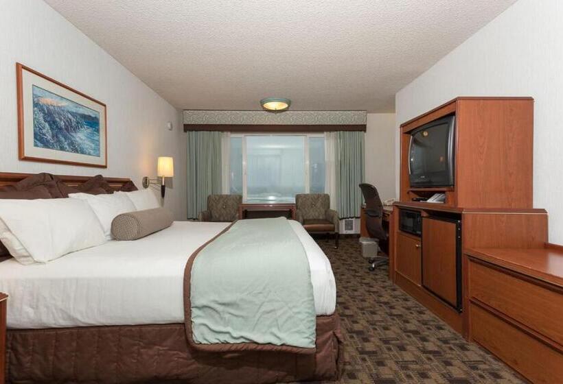 Mini Suite, Shilo Inns Newport Oceanfront