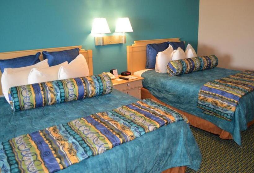 غرفة قياسية مطلّة علي حمام السباحة, Sun Viking Lodge  Daytona Beach