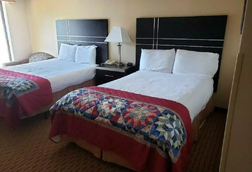 山の見えるスーペリアルーム, The Chateau Resort