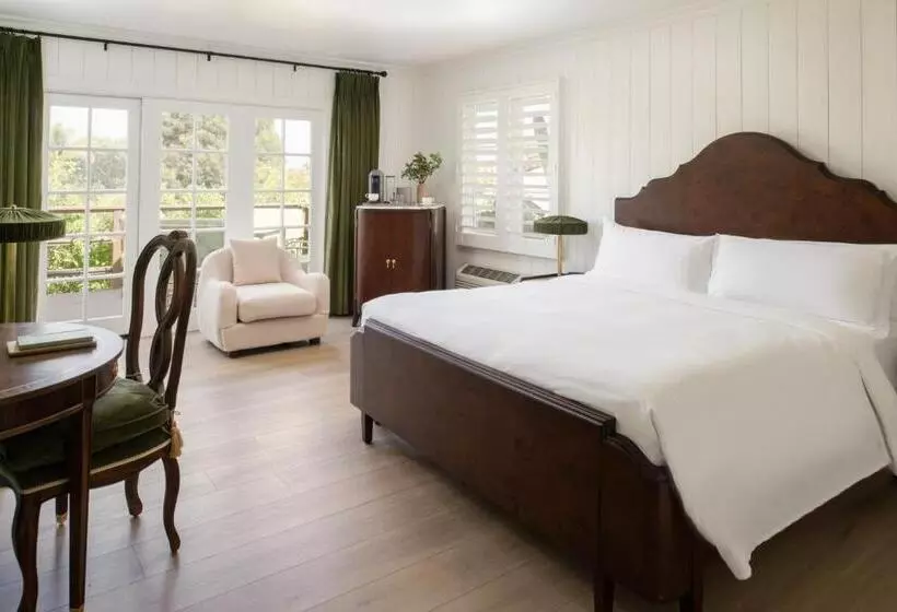 بانگلوی استاندارد, The Inn At Rancho Santa Fe