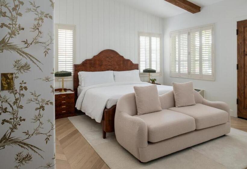 بنجلو ديلوكس, The Inn At Rancho Santa Fe