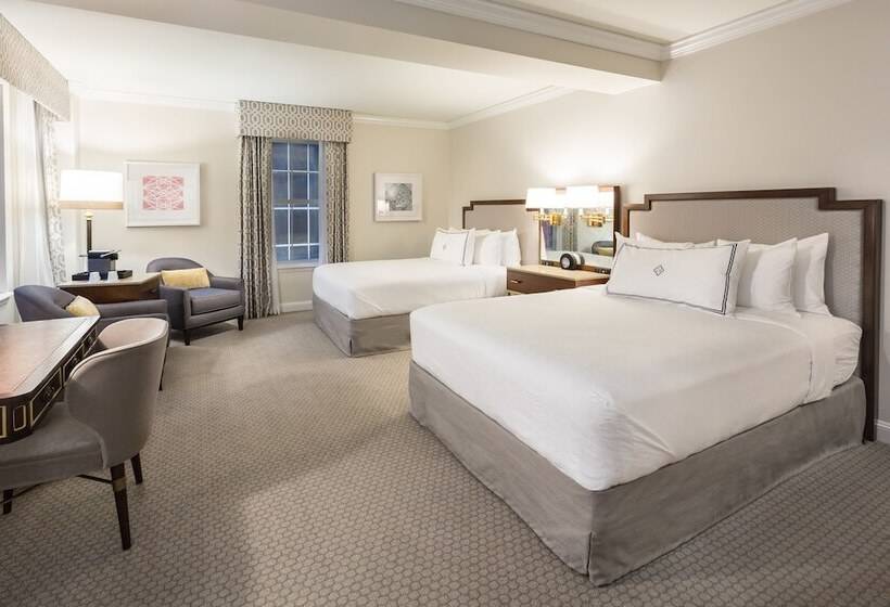 Номер Deluxe, The Lancaster