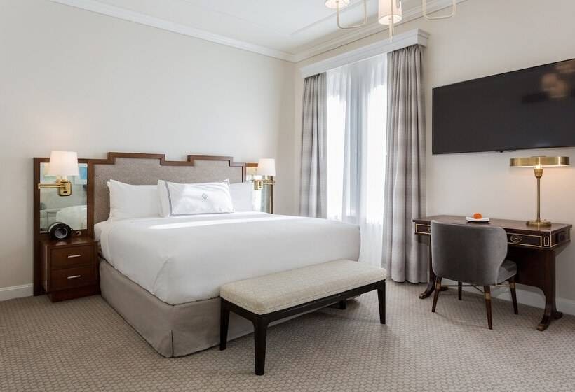 Номер Deluxe, The Lancaster