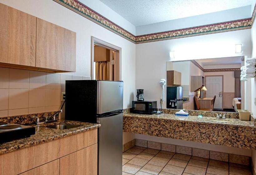 豪华套房, Silver Spruce Inn