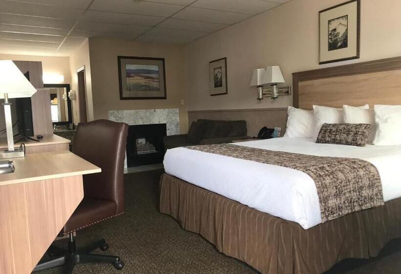 带大床的套房, Silver Spruce Inn