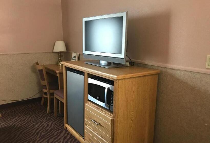 单人经济间, Silver Spruce Inn