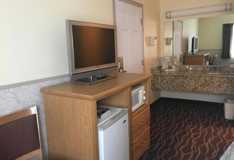 单人经济间, Silver Spruce Inn