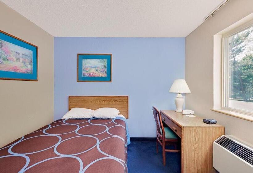 适合残疾人使用的标准间, Super 8 By Wyndham Newburgh/west Point Stewart Intl Airport