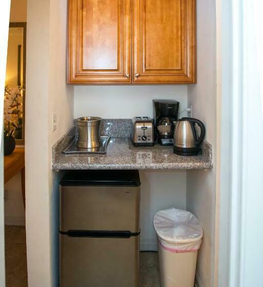 标准间, Shore Haven Resort Inn