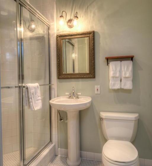 غرفة قياسية سرير ملكى, Sonoma Hotel