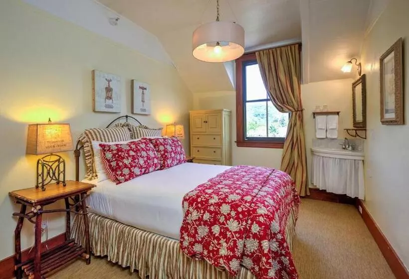 اتاق استاندارد با چشم‌انداز پارک, Sonoma Hotel