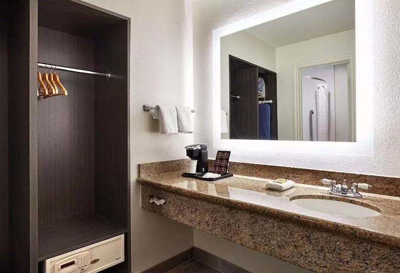 سوییت, Best Western Plus Meridian Inn & Suites, Anaheim Orange