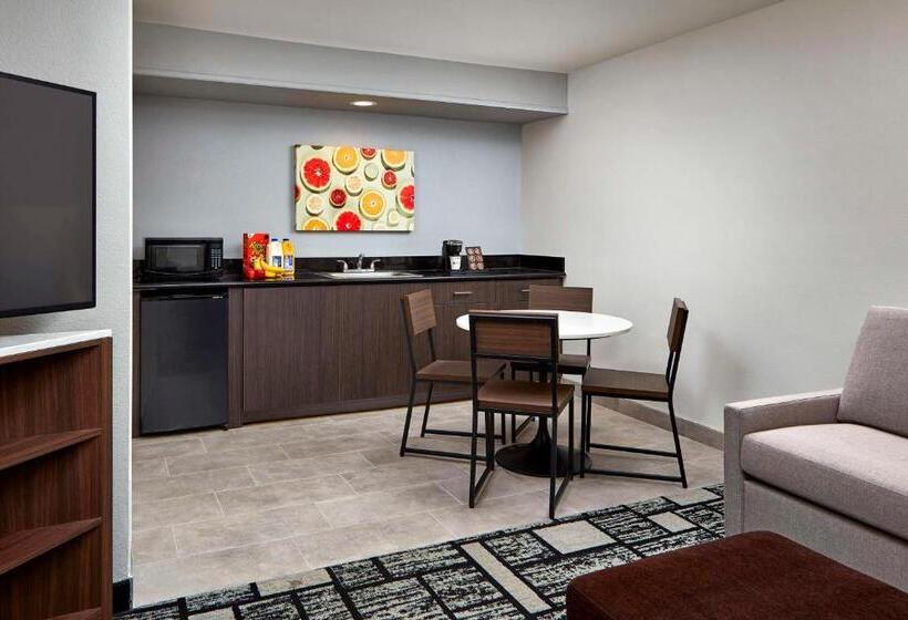 Люкс, Best Western Plus Meridian Inn & Suites, Anaheim Orange