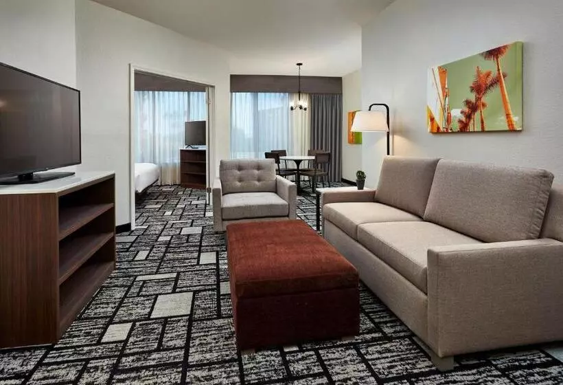 اتاق اجرایی با تخت بزرگ, Best Western Plus Meridian Inn & Suites, Anaheim Orange