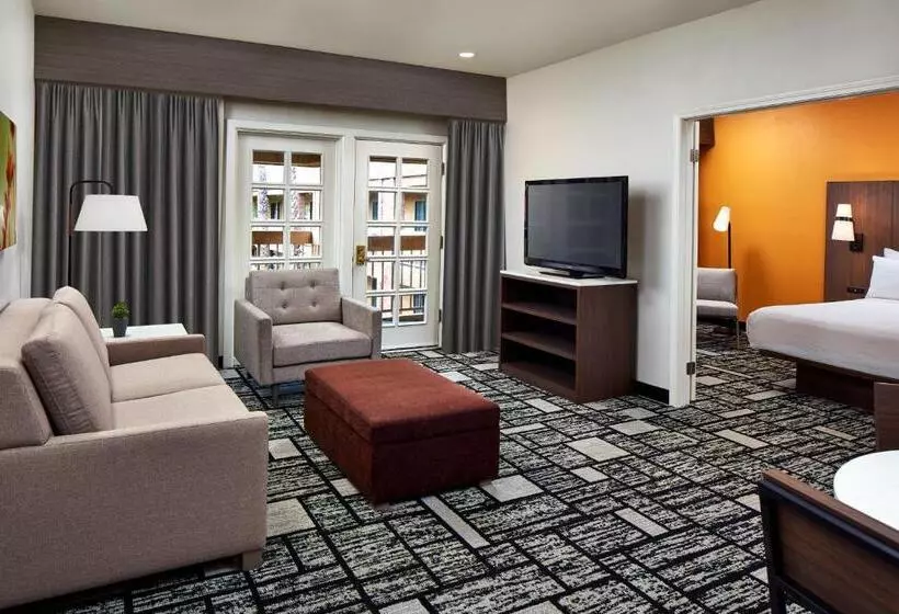 اتاق اجرایی با تخت بزرگ, Best Western Plus Meridian Inn & Suites, Anaheim Orange
