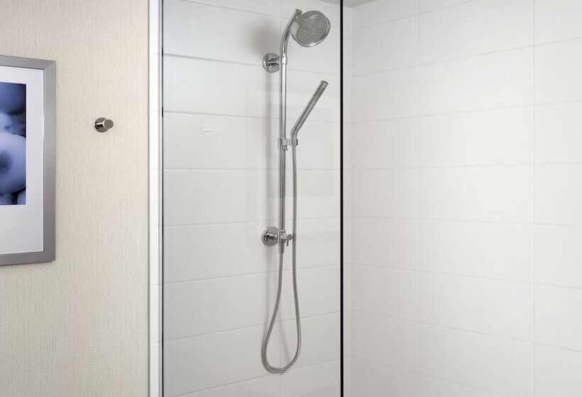 行政房间, Delta Hotels By Marriott Seattle Everett