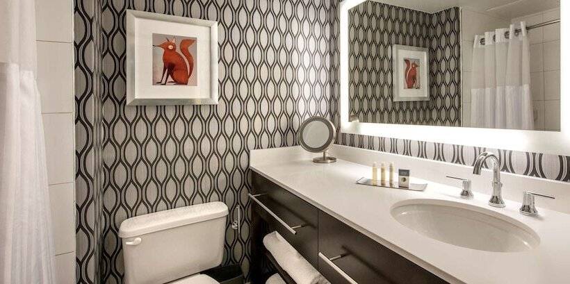 חדר סטנדרט שתי מיטות זוגיות, Doubletree By Hilton Hotel Chicago Wood Dale   Elk Grove