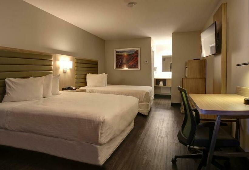 Номер Стандарт, Greentree Inn Flagstaff