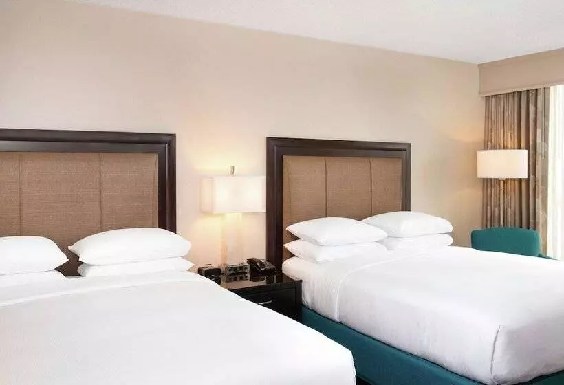 Standard-huone 2 Parivuodetta, Hilton San Diego Airport/harbor Island