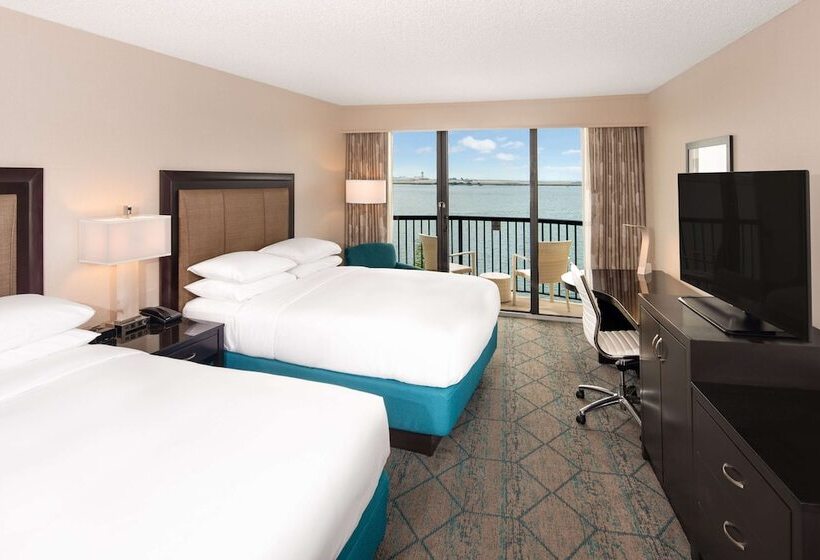 חדר סטנדרט שתי מיטות זוגיות, Hilton San Diego Airport/harbor Island