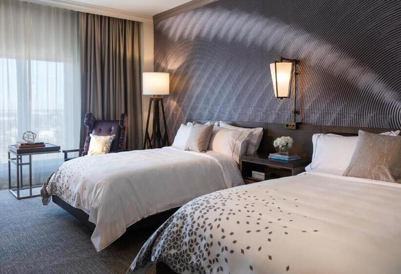 חדר אקזקיוטיב, Renaissance Waterford Oklahoma City