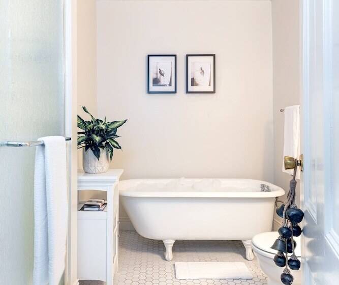 غرفة سوبيريور, The Wentworth