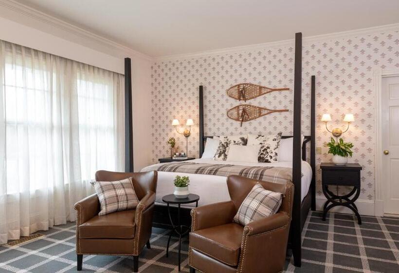 جناح سرير كينج, The Wentworth