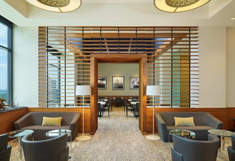 חדר קלאב, The Westin Galleria Dallas