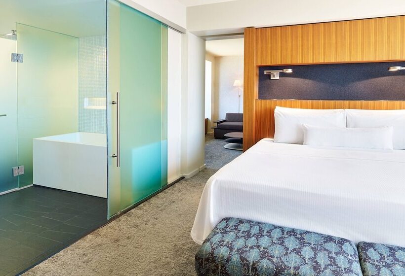 סוויטת קלאב, The Westin Galleria Dallas