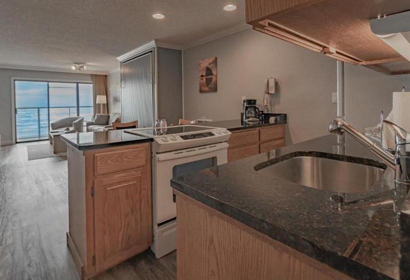 Люкс Вид на Море, Tolovana Inn