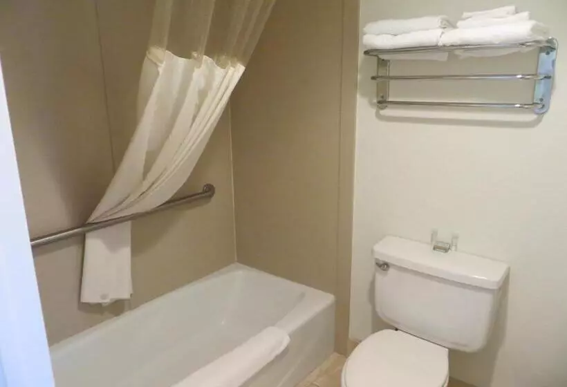 اتاق استاندارد, Travelodge By Wyndham Banning Casino And Outlet Mall