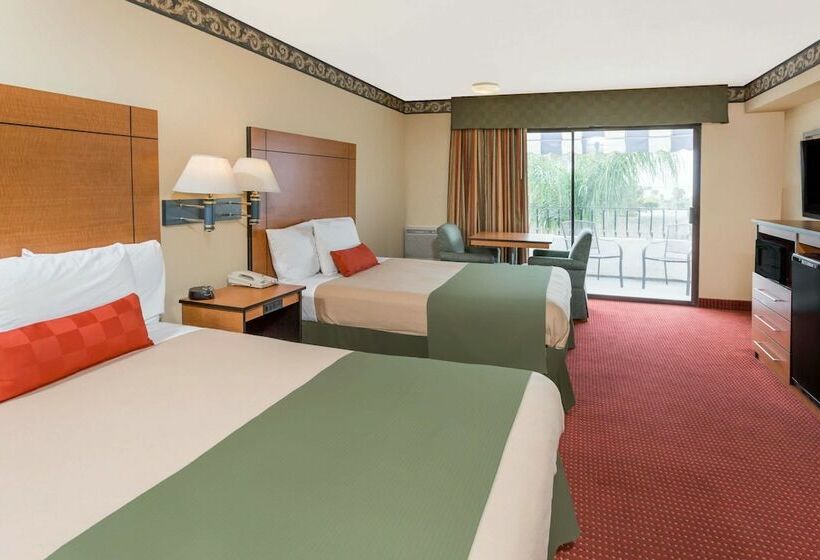 غرفه قياسيه سريرين مزدوجين, Travelodge By Wyndham San Clemente Beach