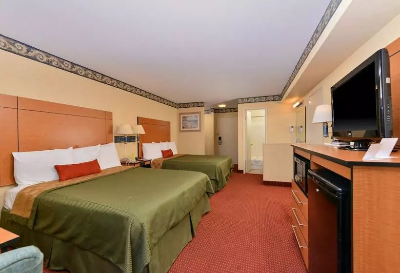 اتاق استاندارد با 2 تخت دوبل, Travelodge By Wyndham San Clemente Beach