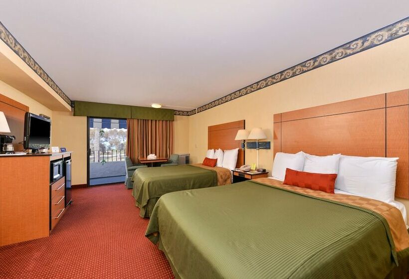 غرفه قياسيه سريرين مزدوجين, Travelodge By Wyndham San Clemente Beach