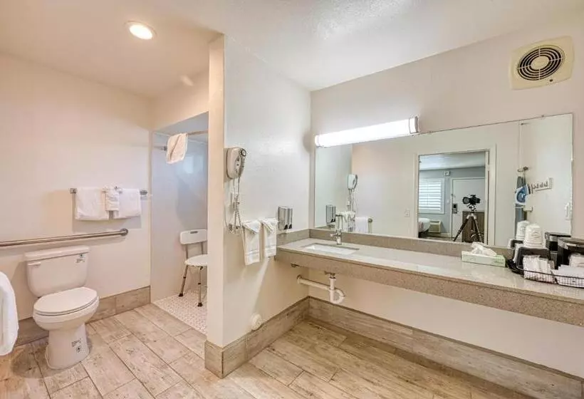 اتاق استاندارد برای معلولان, Vagabond Inn San Luis Obispo