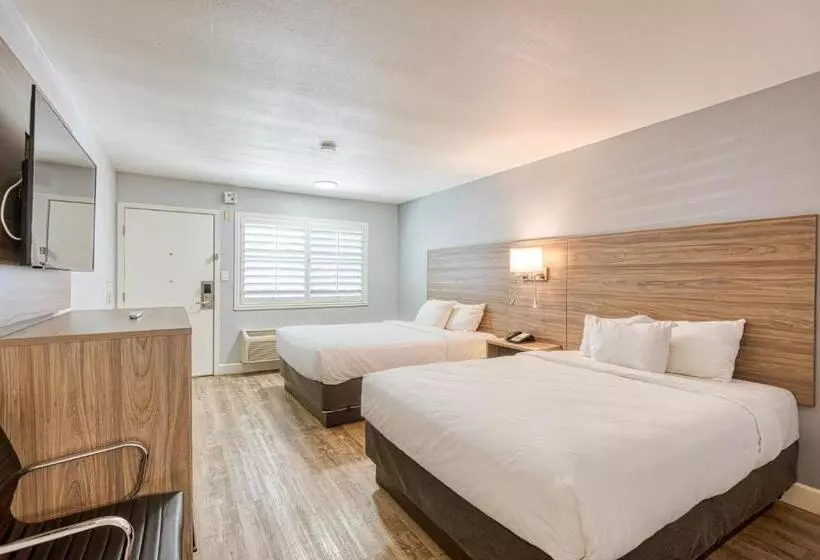 اتاق استاندارد برای معلولان, Vagabond Inn San Luis Obispo