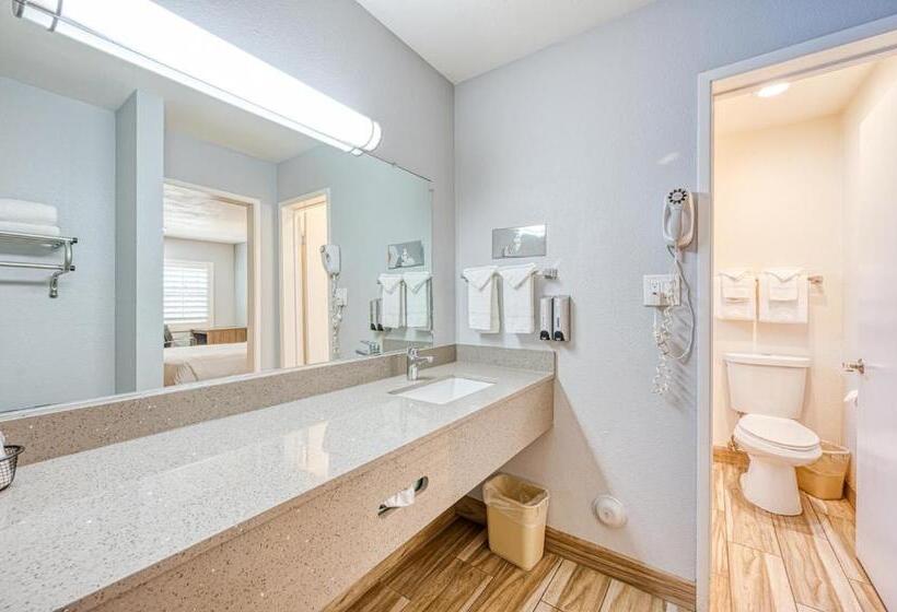 חדר משפחתי, Vagabond Inn San Luis Obispo