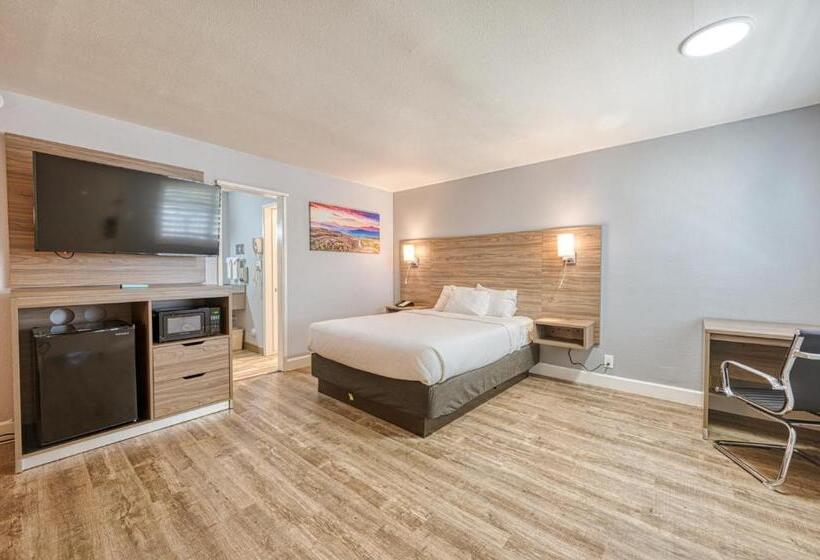 חדר משפחתי, Vagabond Inn San Luis Obispo